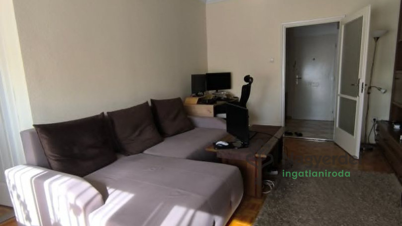 Debrecen, Nagyerdő, Lakás, tégla lakás  