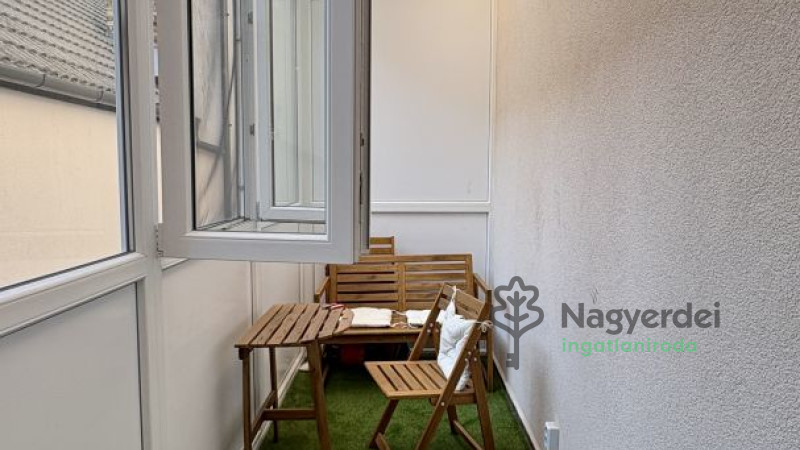 Debrecen, Belváros, Lakás, tégla lakás  