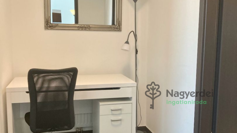 Debrecen, Belváros, Lakás, tégla lakás  