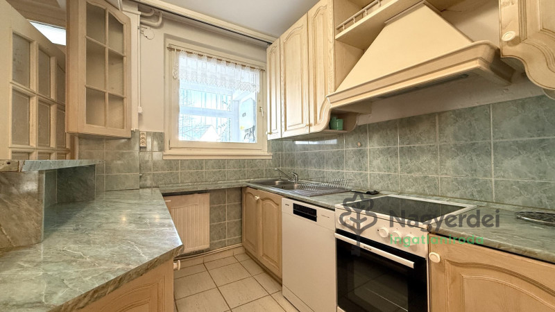 Debrecen, Urrétje, Ház, sorház  