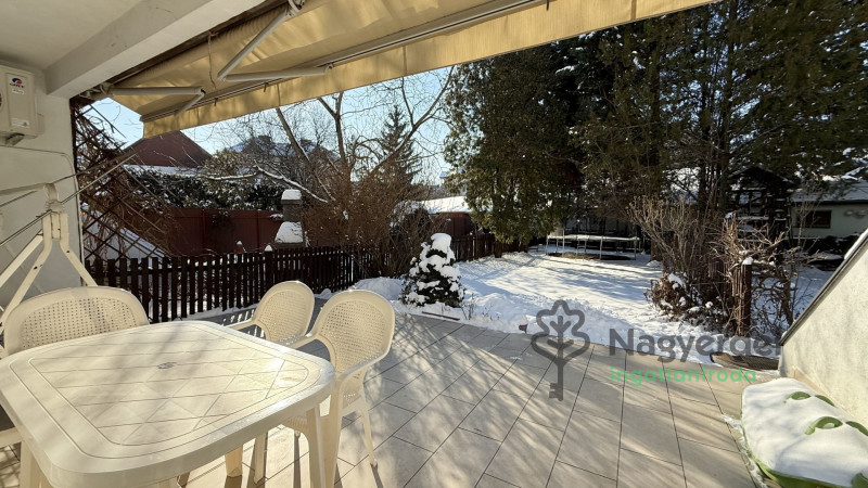 Debrecen, Urrétje, Ház, sorház  