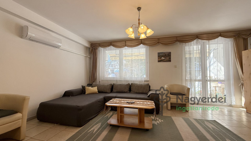 Debrecen, Urrétje, Ház, sorház  