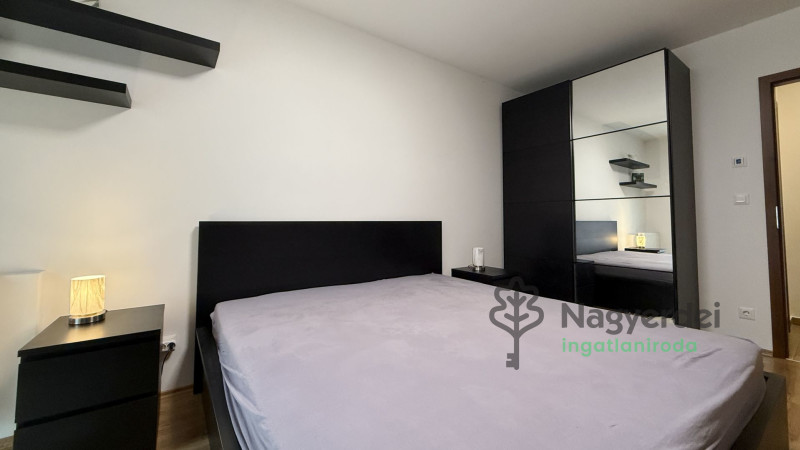 Debrecen, Sestakert, Lakás, tégla lakás  