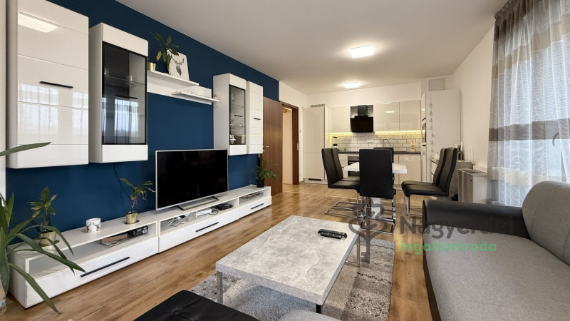 Debrecen, Sestakert, Lakás, tégla lakás  