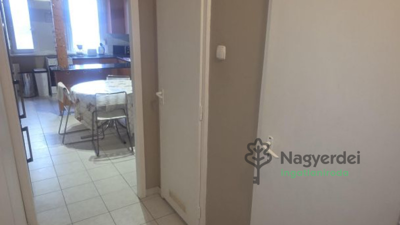 Debrecen, Újkert, Lakás, panel lakás  