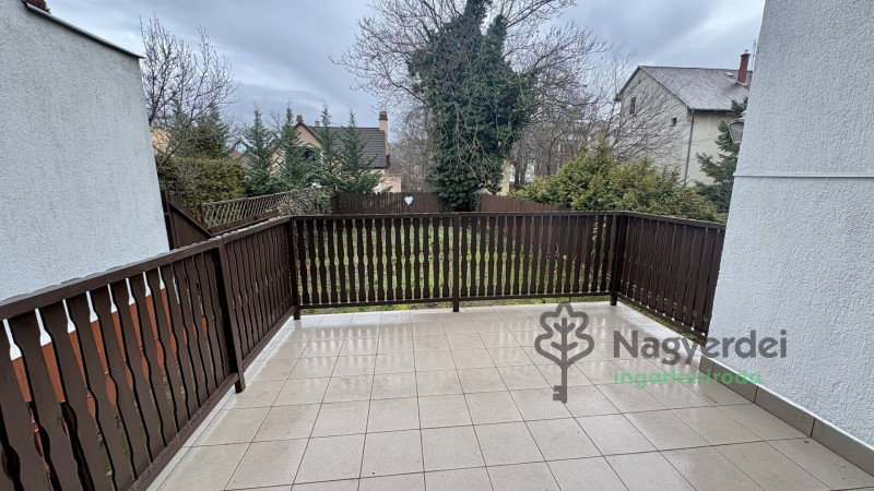 Debrecen, Nagyerdő, Ház, sorház  