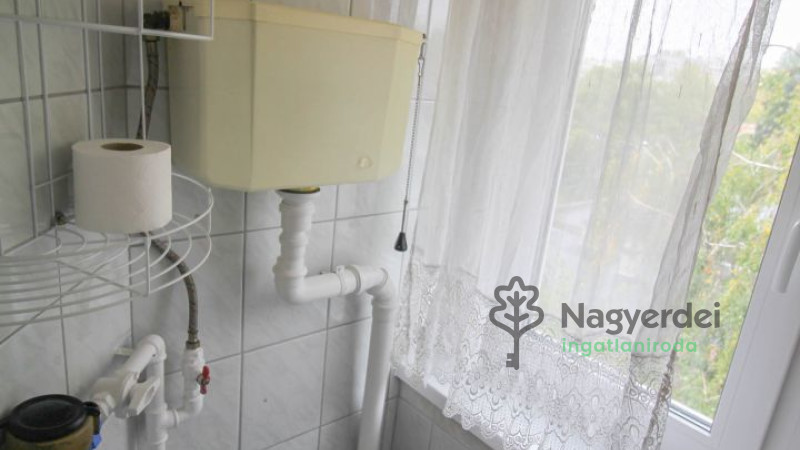 Debrecen, Sestakert, Lakás, tégla lakás  