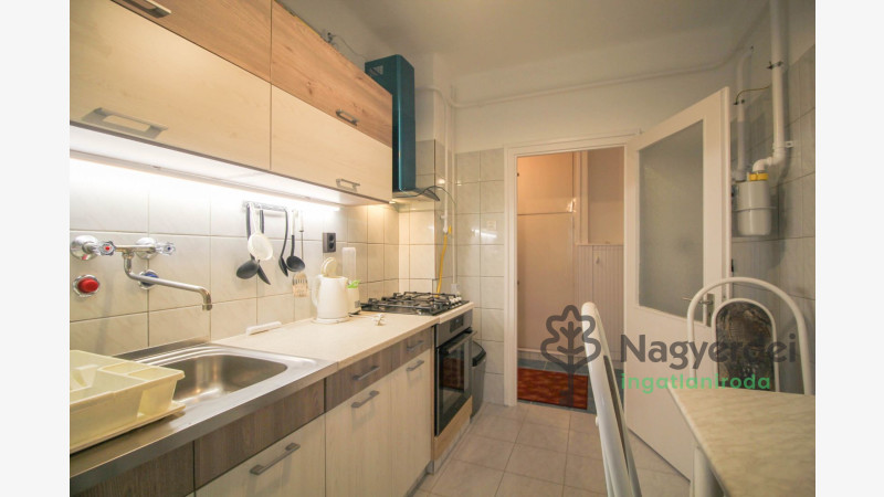 Debrecen, Sestakert, Lakás, tégla lakás  