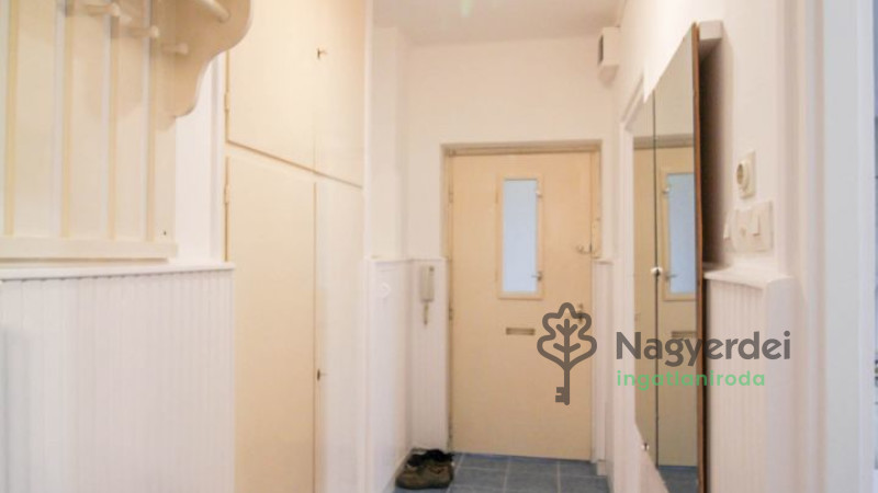 Debrecen, Sestakert, Lakás, tégla lakás  