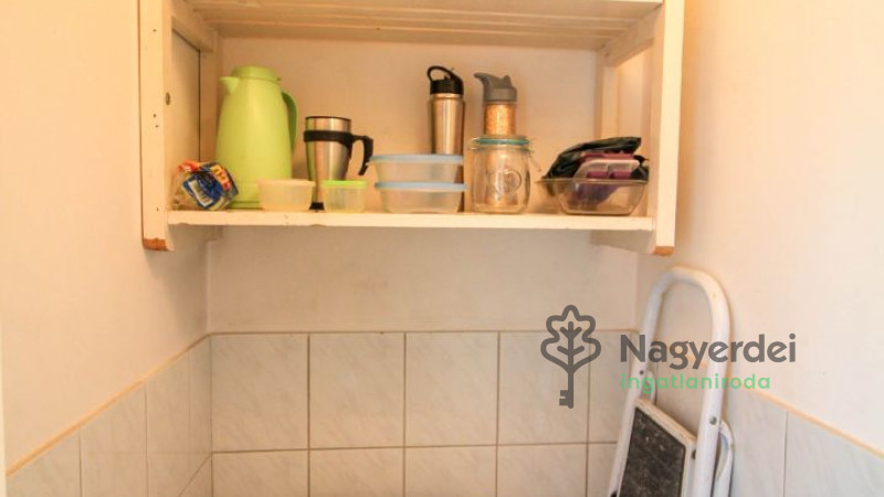 Debrecen, Sestakert, Lakás, tégla lakás  