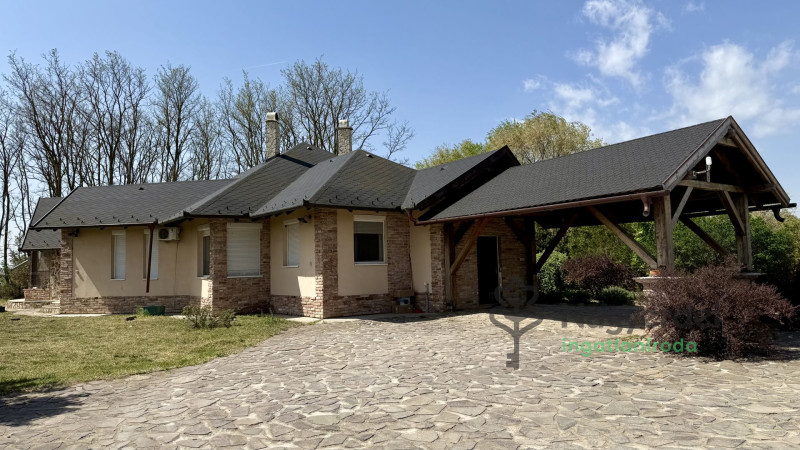 Debrecen, Ház, családi ház  