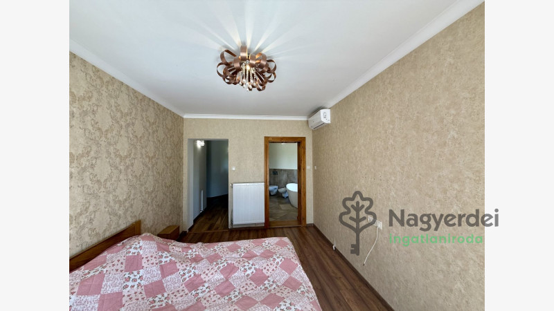 Debrecen, Ház, családi ház  