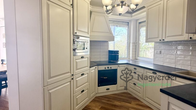 Debrecen, Ház, családi ház  