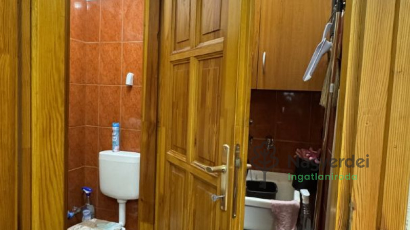 Debrecen, Belváros, Üzlethelyiség, nem üzletközpontban  