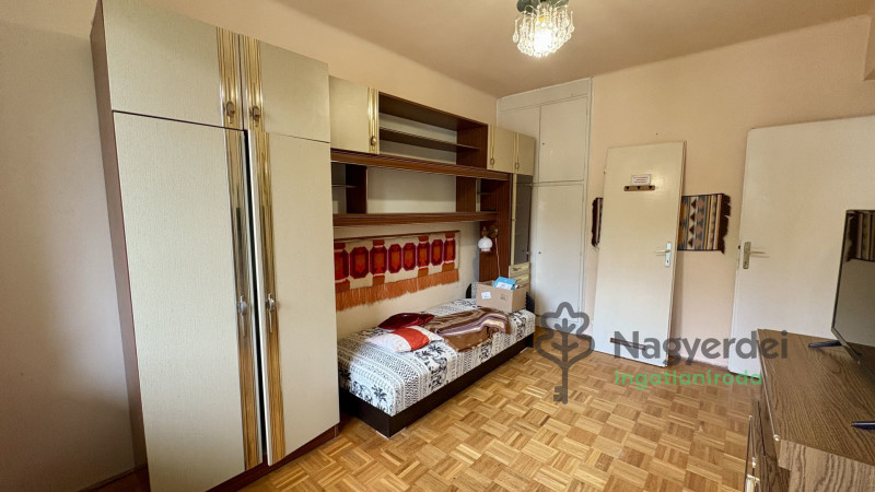 Debrecen, Sestakert, Lakás, tégla lakás  