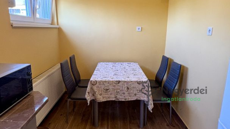 Debrecen, Sestakert, Lakás, tégla lakás  