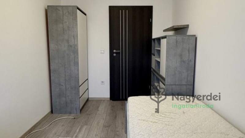 Debrecen, Ispotály, Lakás, tégla lakás  