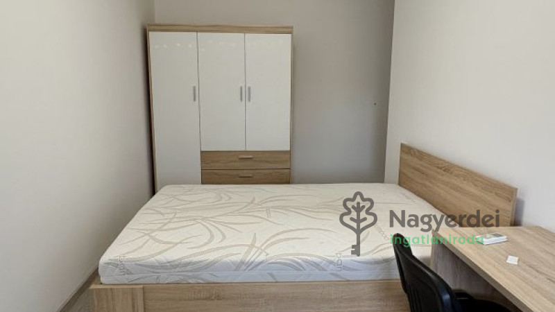 Debrecen, Ispotály, Lakás, tégla lakás  