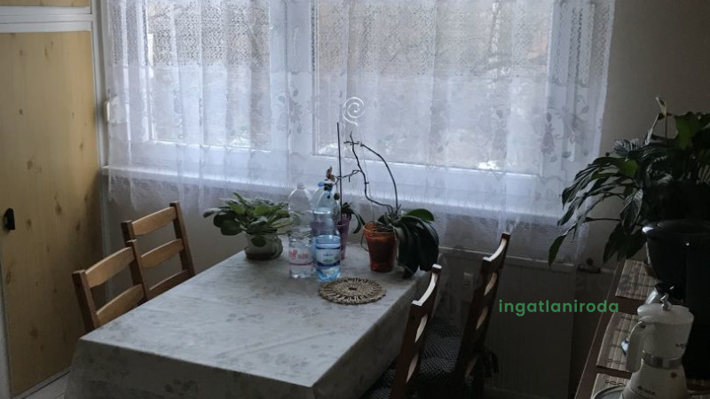 Debrecen, Tócóskert, Lakás, panel lakás  