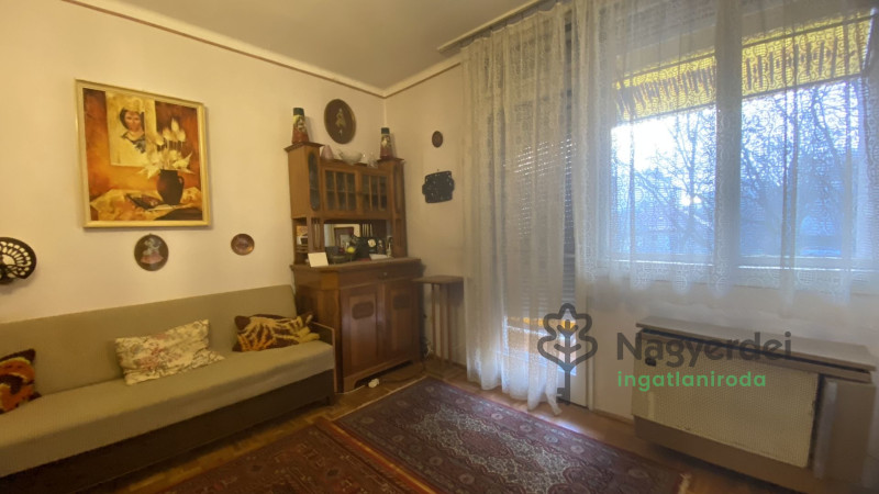 Debrecen, Egyetemváros, Lakás, tégla lakás  