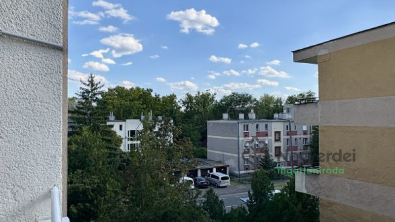 Debrecen, Sestakert, Lakás, tégla lakás  