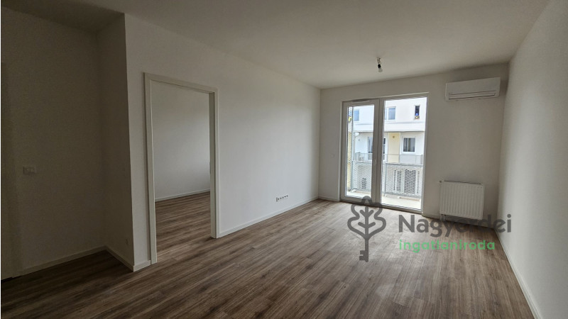 Debrecen, Epreskert, Lakás, panel lakás  