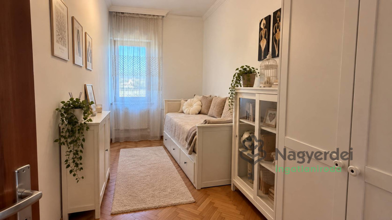 Debrecen, Sámsonikert, Ház, családi ház  