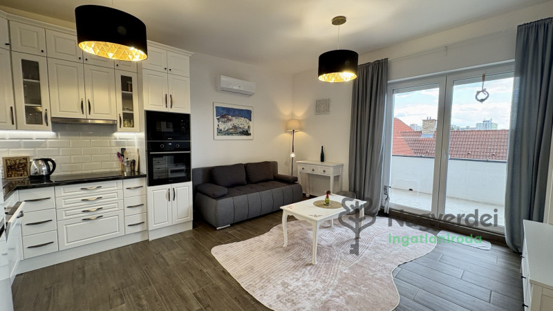 Debrecen, Hatvan utcai kert, Lakás, tégla lakás  