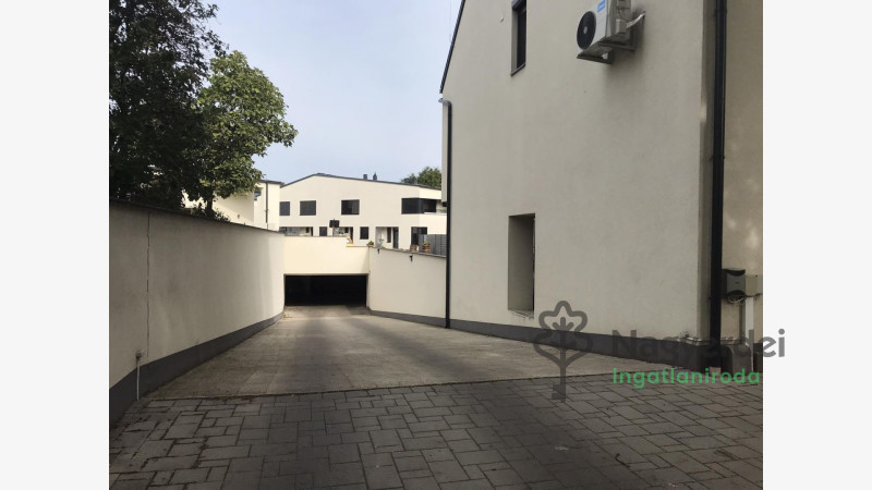 Debrecen, Csigekert, Lakás, tégla lakás  