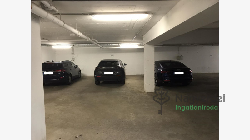 Debrecen, Csigekert, Lakás, tégla lakás  