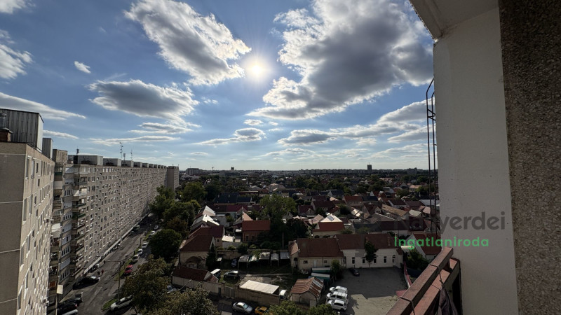 Debrecen, Nagyerdőalja, Lakás, panel lakás  