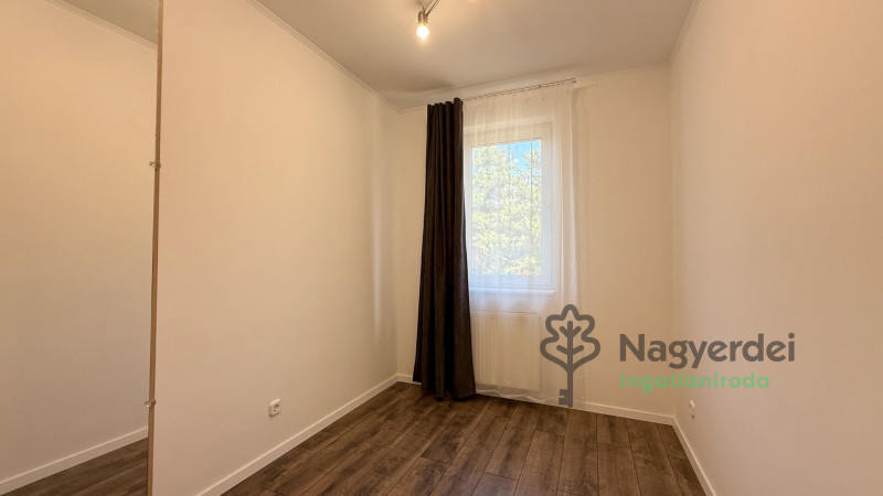 Debrecen, Füredi lakópark, Lakás, tégla lakás  