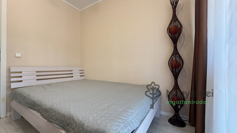 Debrecen, Füredi lakópark, Lakás, tégla lakás  