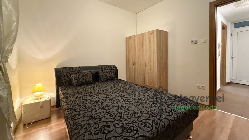 Debrecen, Belváros, Lakás, tégla lakás  