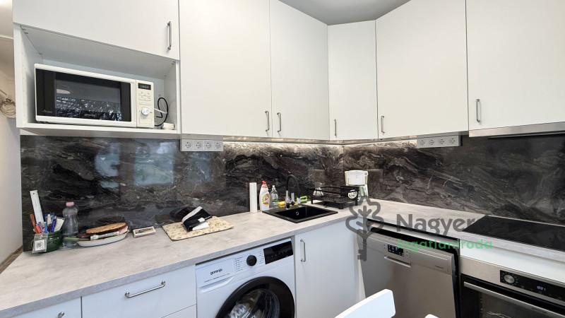 Debrecen, Belváros, Lakás, panel lakás  