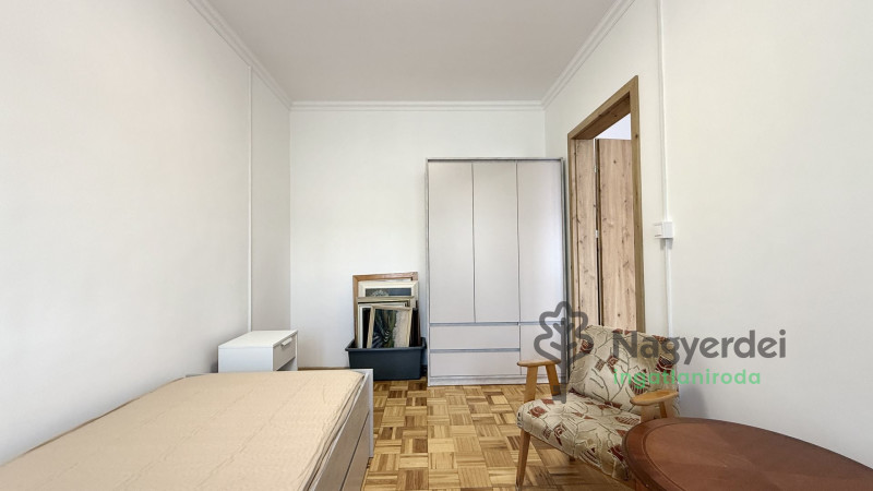 Debrecen, Belváros, Lakás, panel lakás  