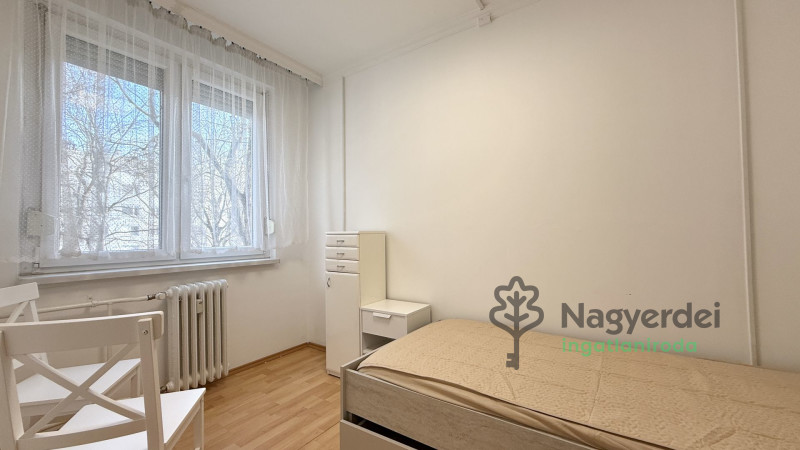 Debrecen, Belváros, Lakás, panel lakás  