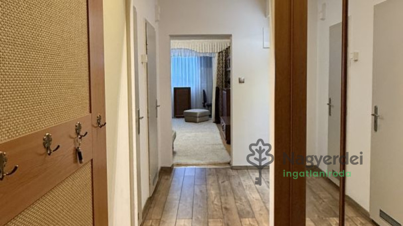 Debrecen, Újkert, Lakás, panel lakás  