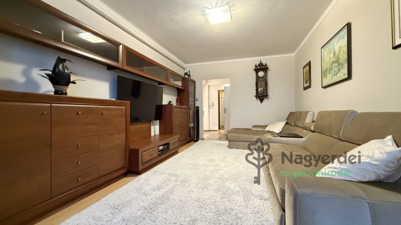 Debrecen, Újkert, Lakás, panel lakás  