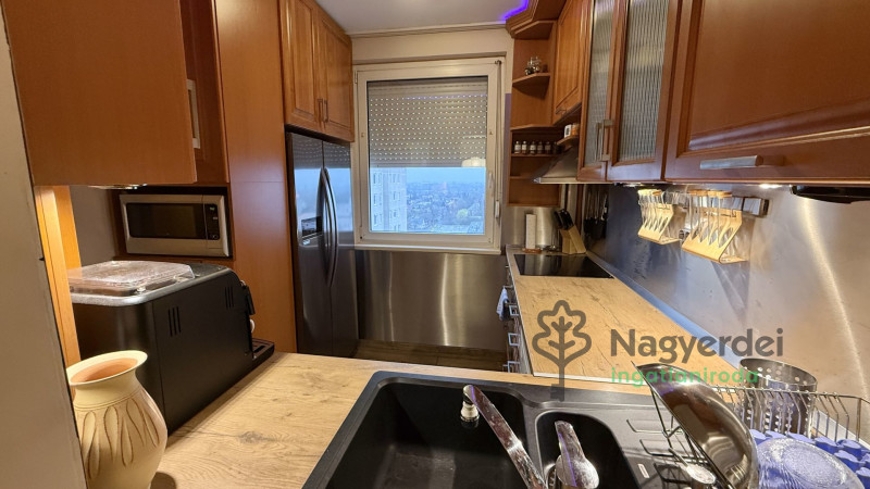 Debrecen, Újkert, Lakás, panel lakás  