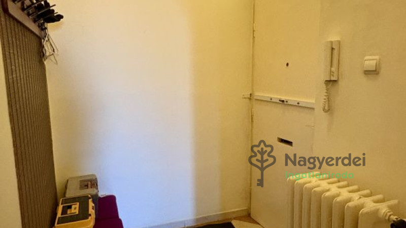 Debrecen, Belváros, Iroda, nem irodaházban  