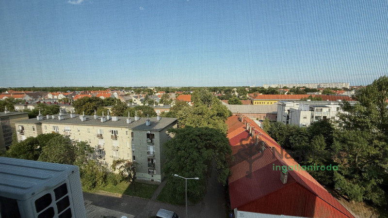 Debrecen, Libakert, Lakás, panel lakás  