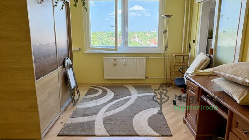 Debrecen, Libakert, Lakás, panel lakás  