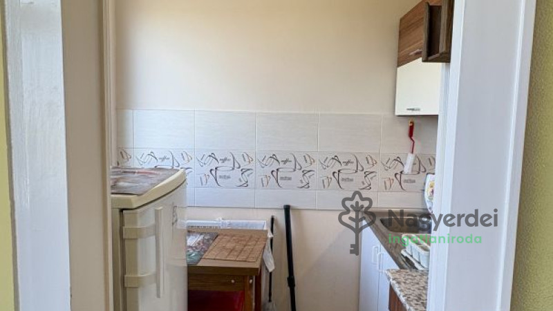 Debrecen, Libakert, Lakás, panel lakás  