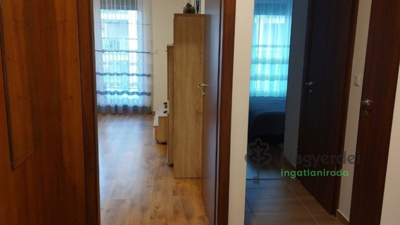 Debrecen, Sestakert, Lakás, tégla lakás  