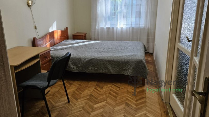 Debrecen, Lakás, tégla lakás  