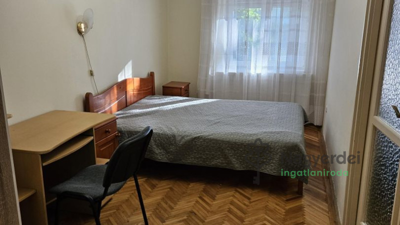Debrecen, Lakás, tégla lakás  
