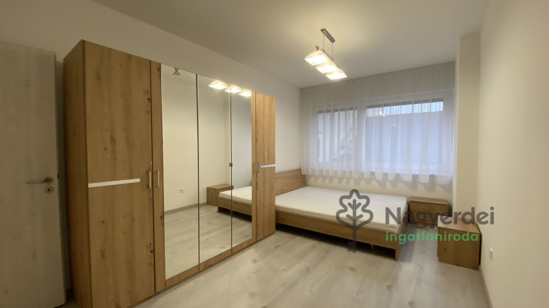 Debrecen, Belváros, Lakás, tégla lakás  