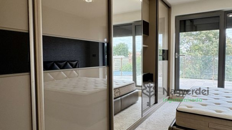 Debrecen, Péterfia, Lakás, tégla lakás  