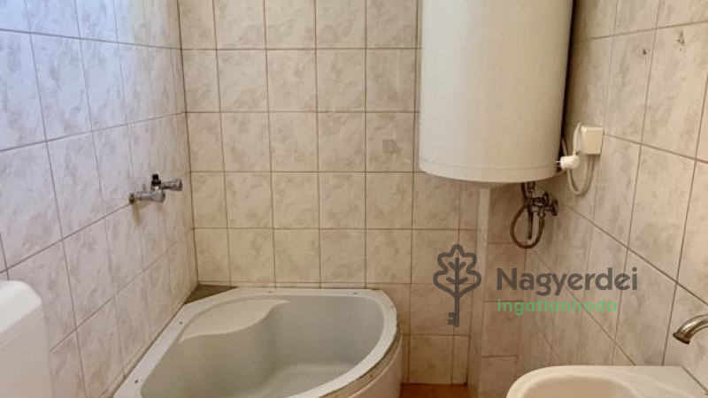 Debrecen, Júliatelep, Ház, családi ház  